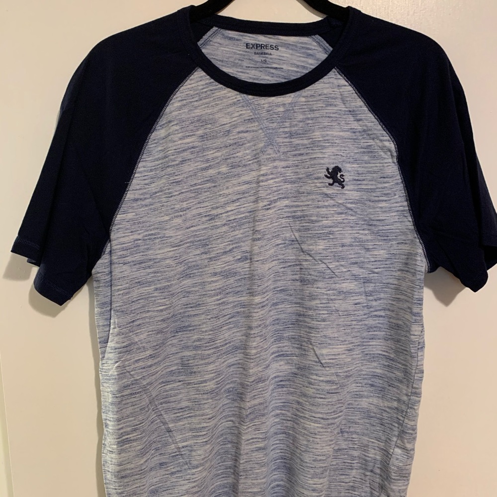 Express men’s baseball tee